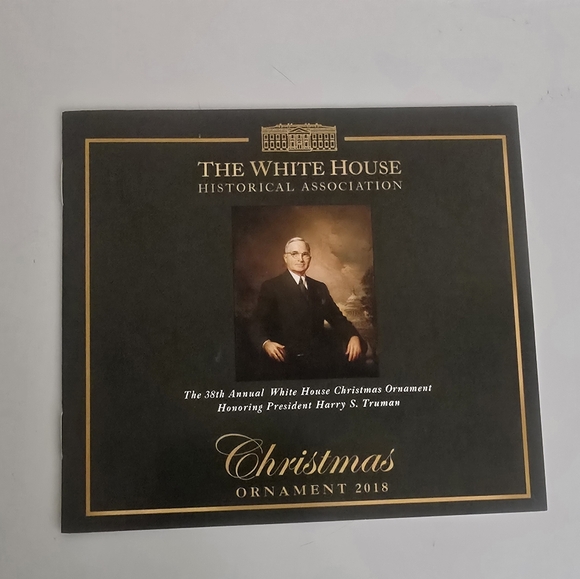 2018 White House Historical Association Christmas Ornament Truman Box And Papers - Picture 2 of 11